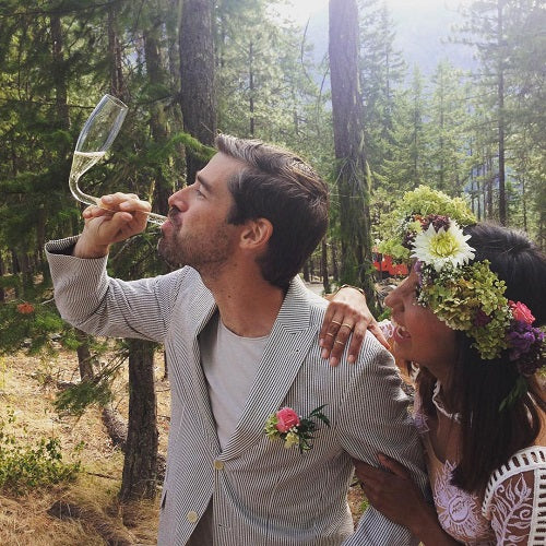 CHAMBONG: RAPID CHAMPAGNE CONSUMPTION GLASSES