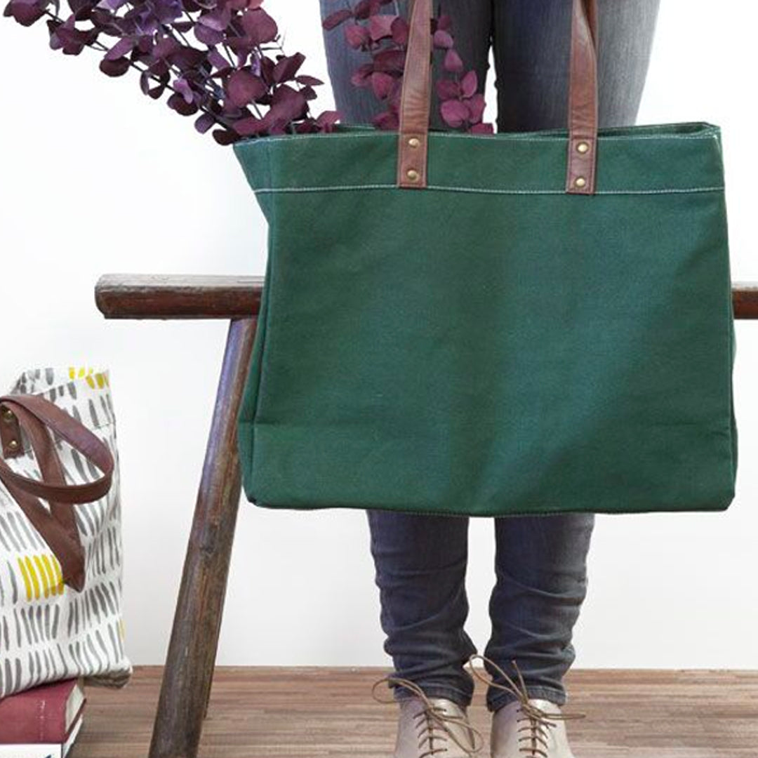 MAIKA MOSS CARRYALL TOTE